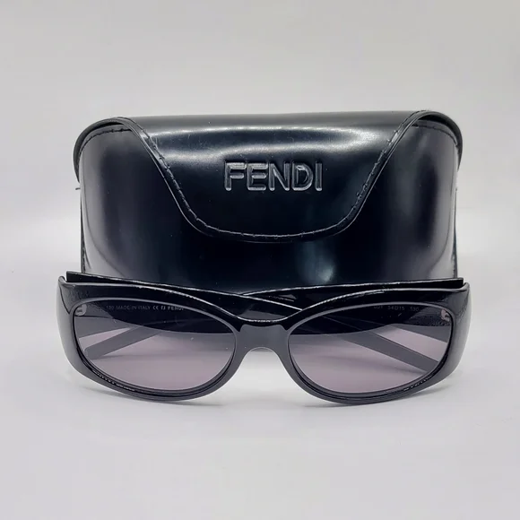 FENDI sunglasses with original case Fendi | Accessories | Fendi Sunglasses With Original Case  main image 4